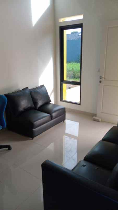 dijual rumah setu bekasi