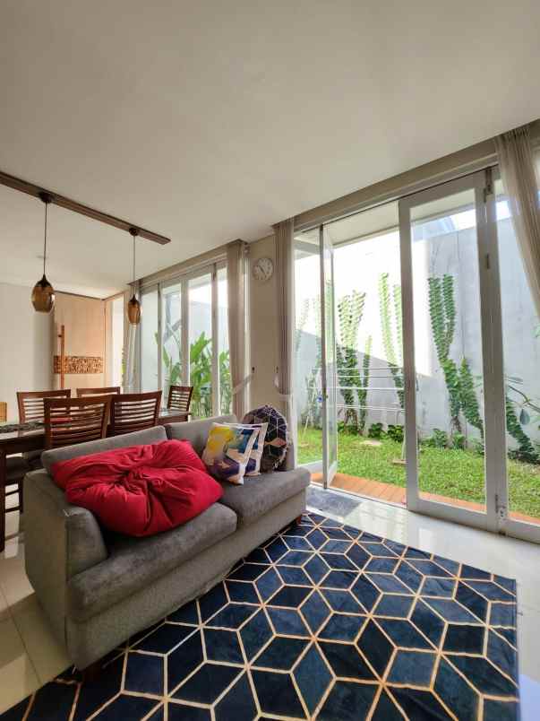 dijual rumah setu cipayung jaktim