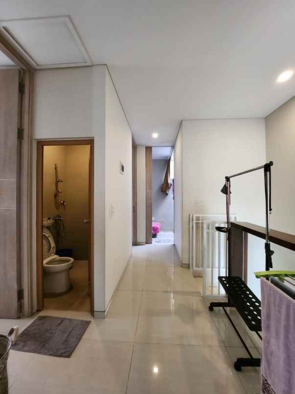 dijual rumah setu cipayung jaktim