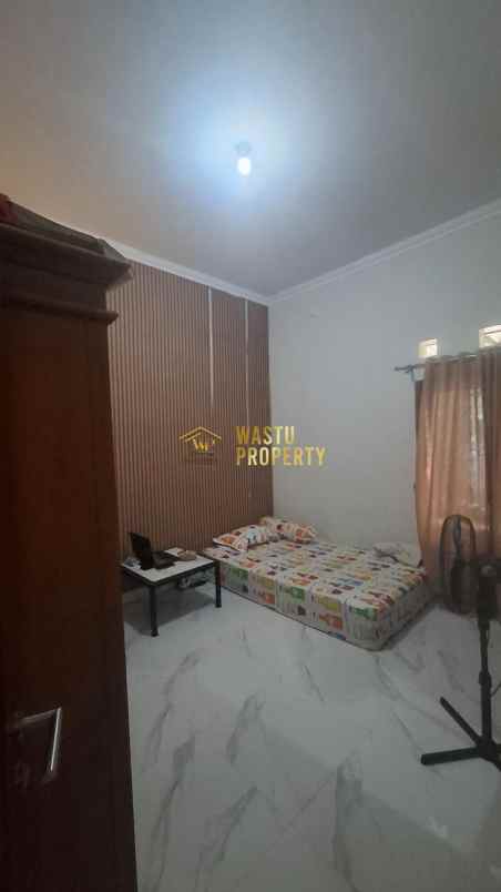 dijual rumah seturan caturtunggal kec