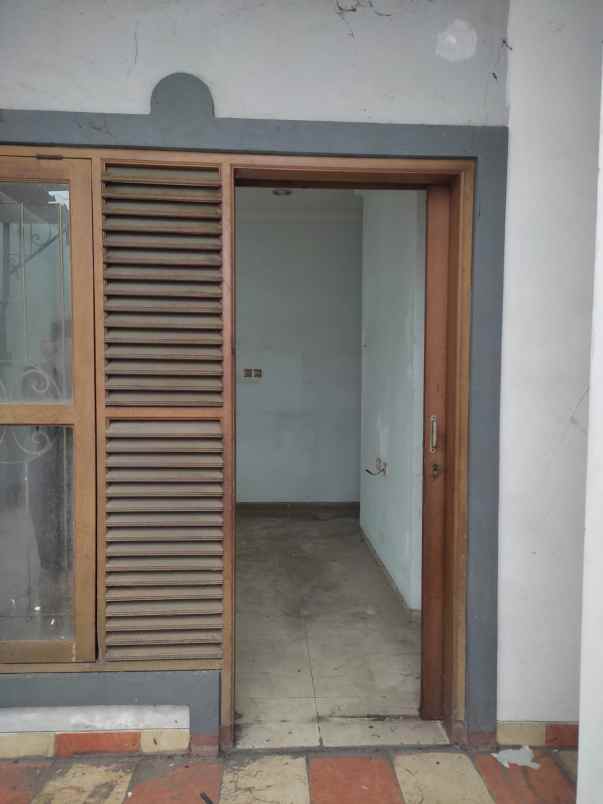 dijual rumah siaphuni di cluster taman harapan baru