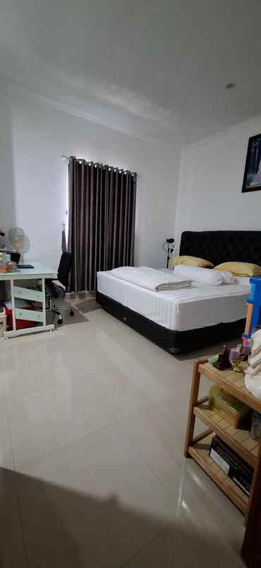 dijual rumah siaphuni di sunter agung utara