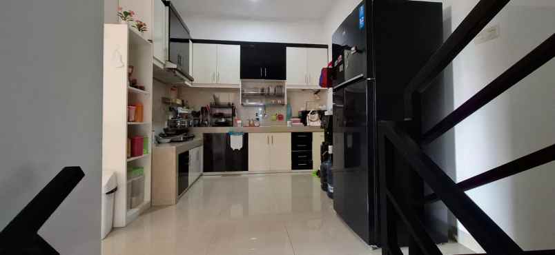 dijual rumah siaphuni di sunter agung utara