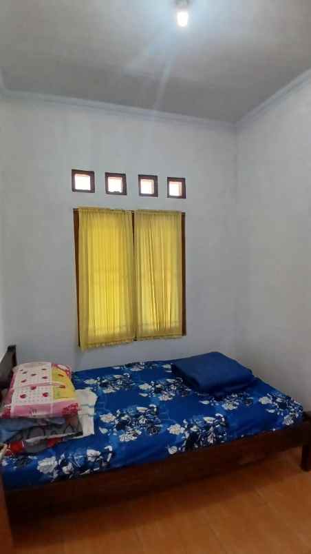 dijual rumah sma 1 godean