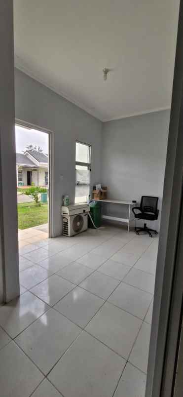 dijual rumah srimaya residence