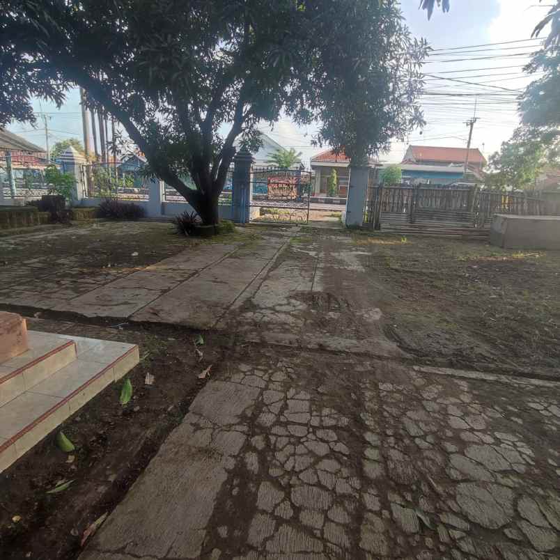 dijual rumah sumuradem timur