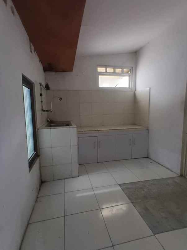 dijual rumah talaga bestari cluster the