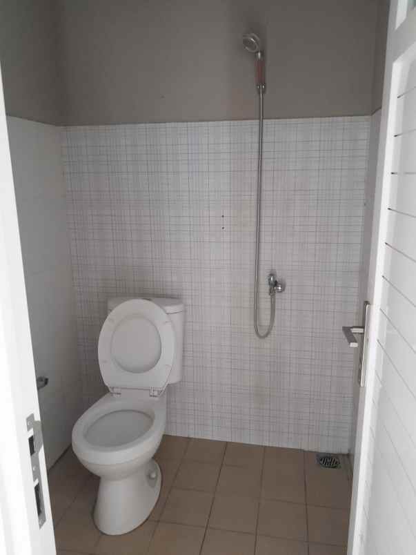 dijual rumah taman tectona residence a