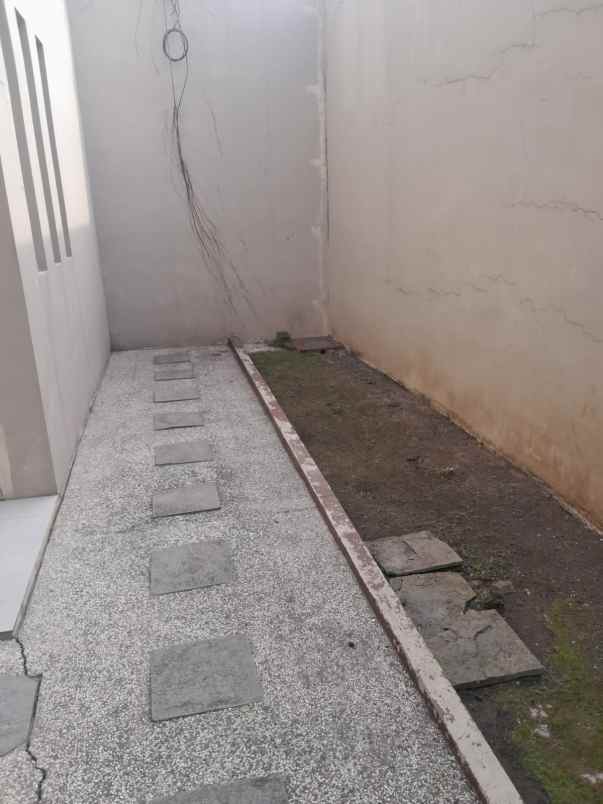 dijual rumah taman tectona residence a