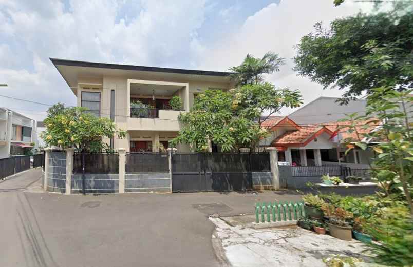 dijual rumah tebet timur