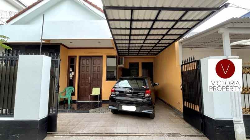 dijual rumah tebet timur