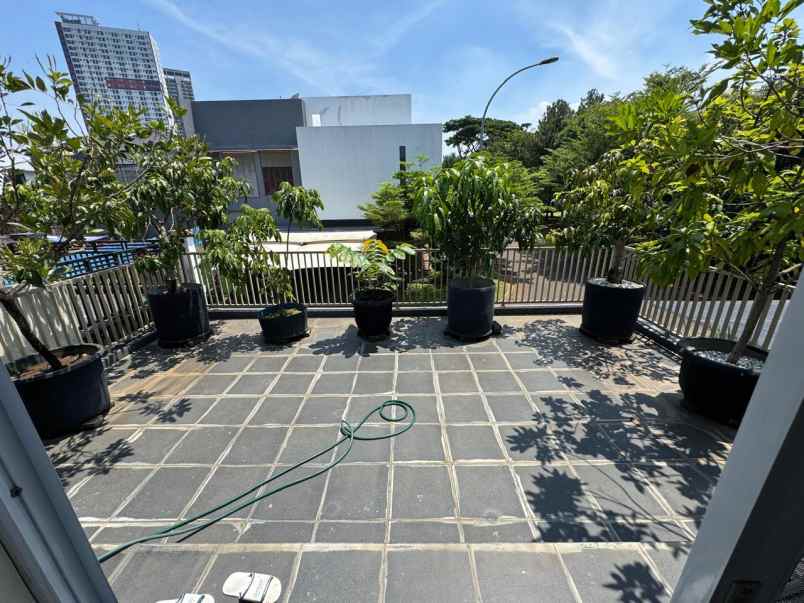 dijual rumah the green serpong