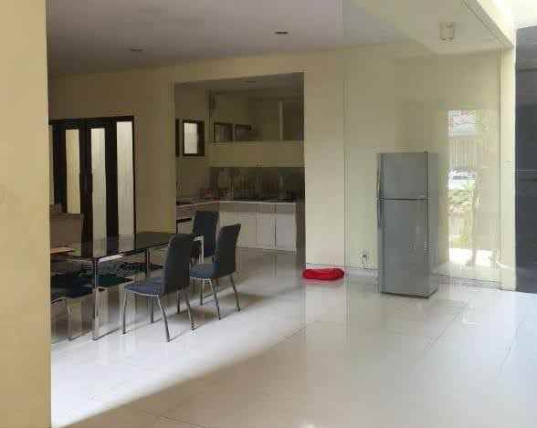 dijual rumah the mansion pakuwon indah