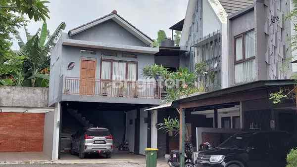 dijual rumah town house pondok labu