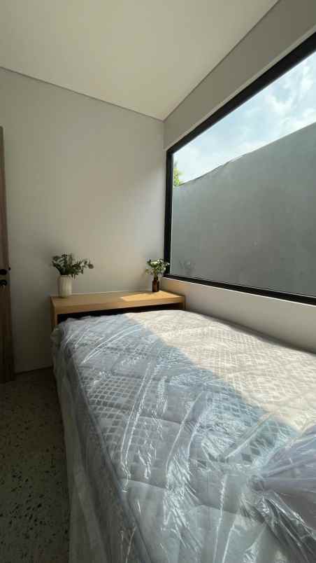 dijual rumah townhouse area bintaro dp 0 free biaya