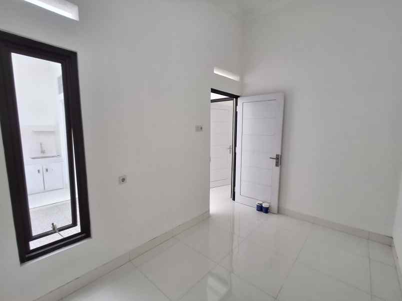 dijual rumah trunuh klaten selatan