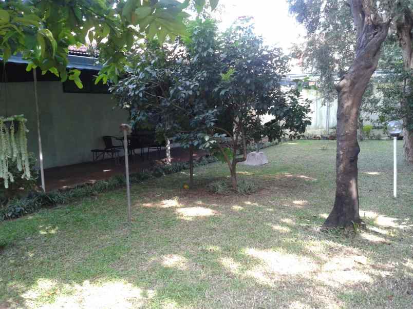 dijual rumah tua dekat taman heulang kota bogor