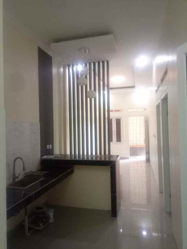 dijual rumah villa gading harapan bekasi