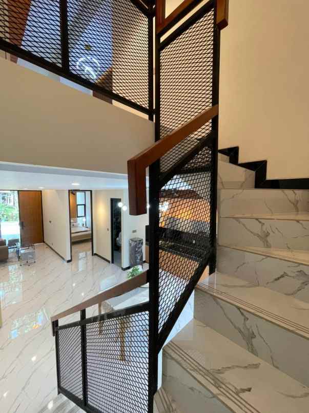 dijual rumah wedomartani krapyak sleman