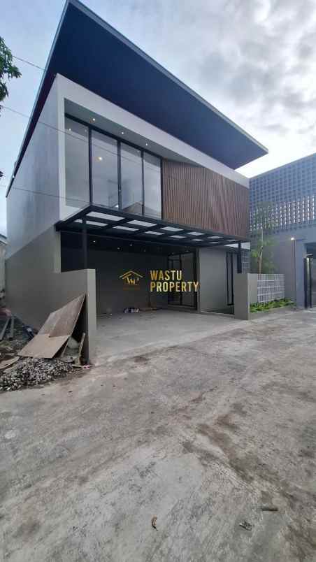 dijual rumah wedomartani ngemplak