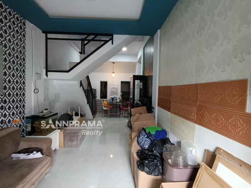 dijual rumah willa depok asri depok