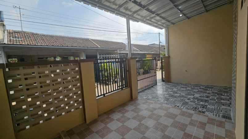 dijual rumah wisma asri