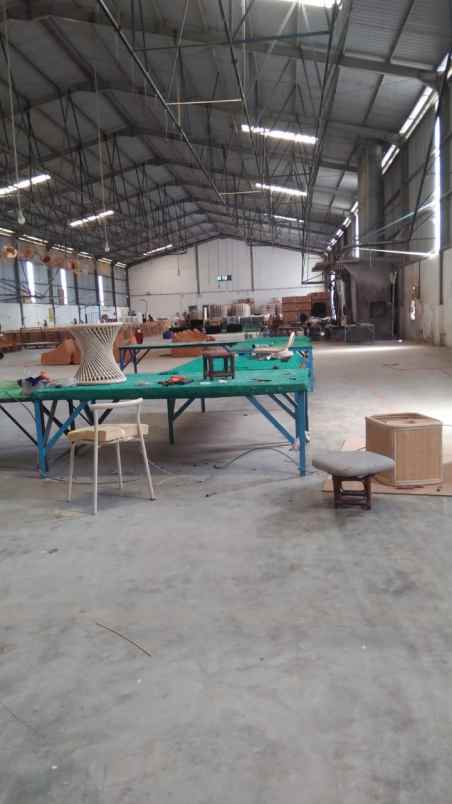 dijual sewa gudang di gresik