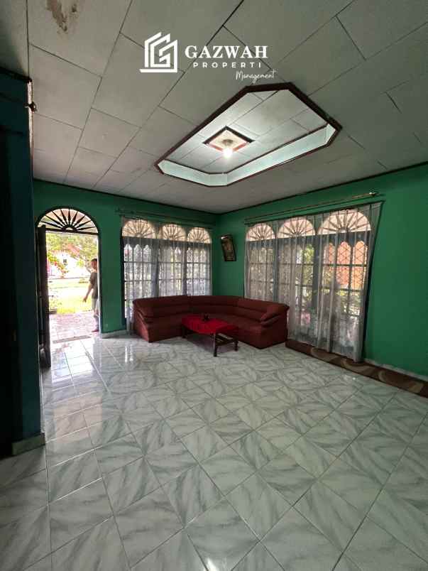 dijual tanah bangunan rumah 1 lantai