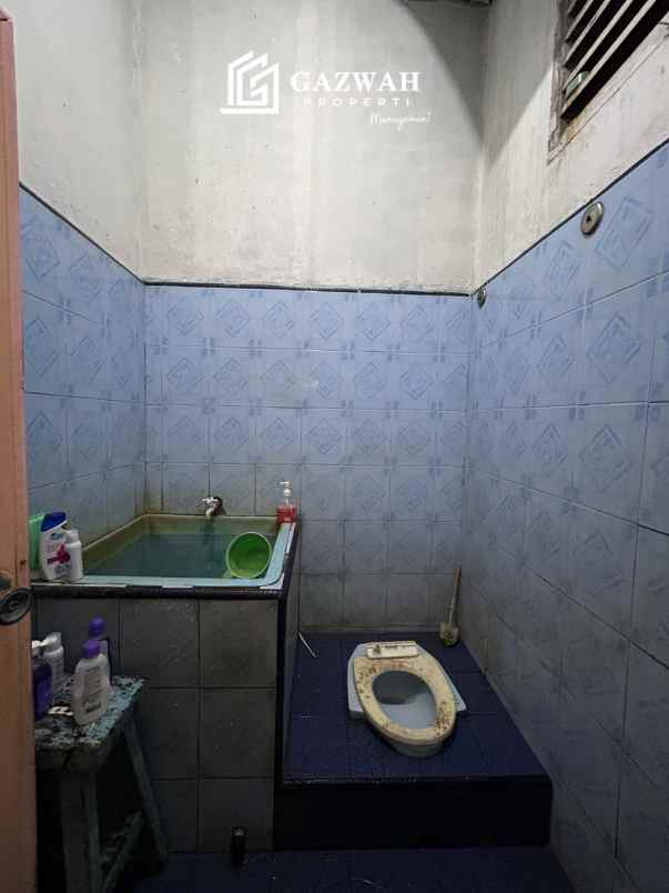 dijual tanah bangunan rumah 1 lantai