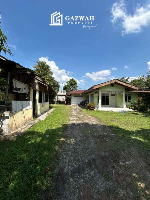 dijual tanah bangunan rumah 1 lantai