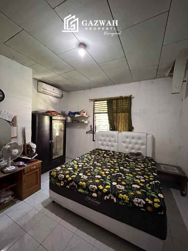 dijual tanah bangunan rumah 1 lantai