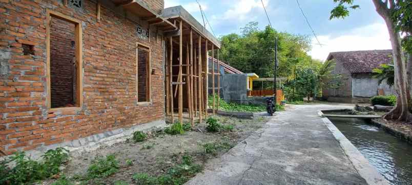 dijual tanah cibuk lor