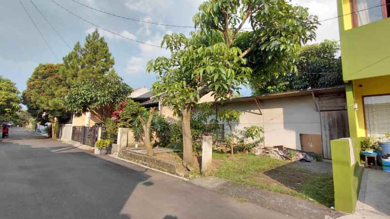 dijual tanah cisangkan