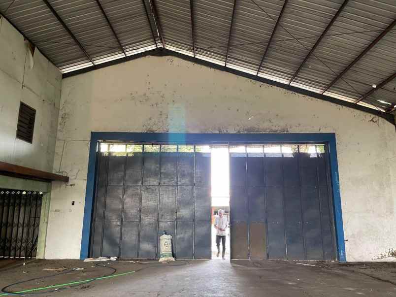 dijual tanah dan bangunan di ponorogo