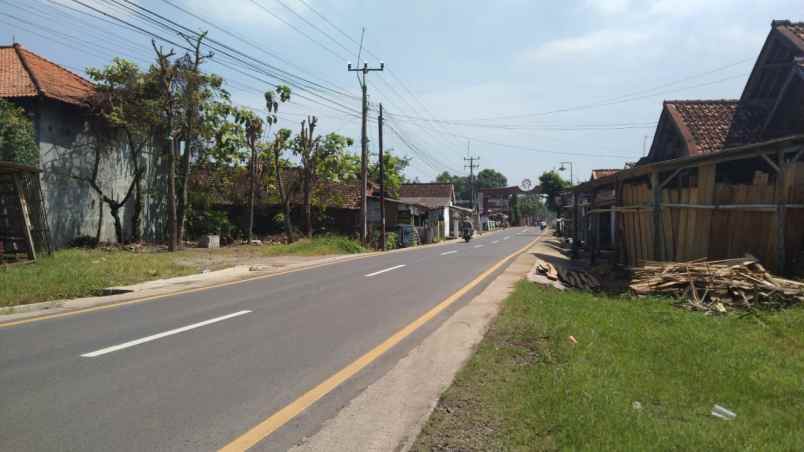 dijual tanah jalan basuki rahmat