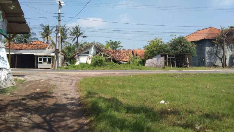 dijual tanah jalan basuki rahmat