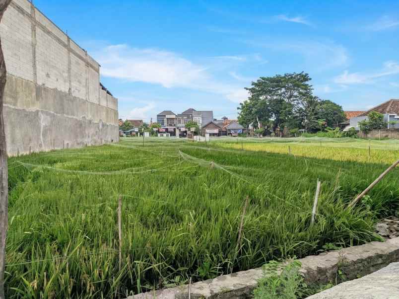 dijual tanah jalan cimincrang cipadung
