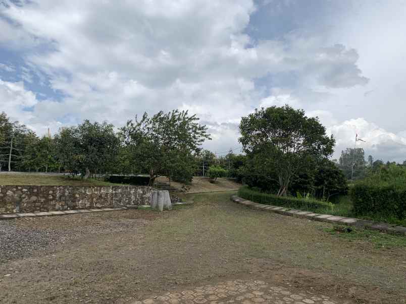 dijual tanah jl mekarwangi sariwangi