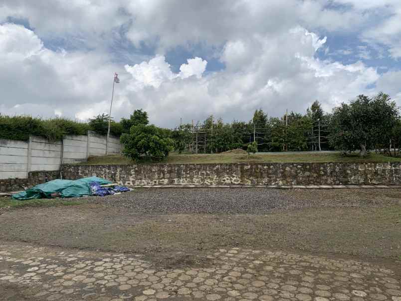 dijual tanah jl mekarwangi sariwangi