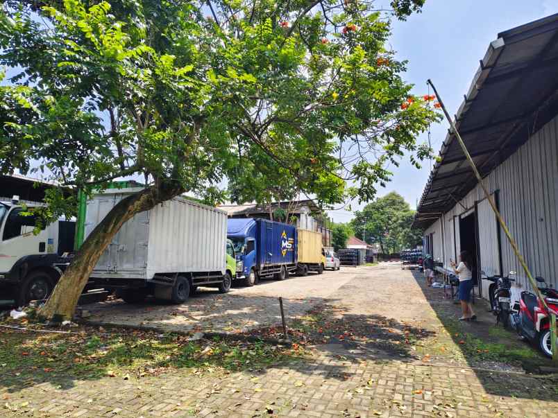 dijual tanah jl raya ciawi gadog puncak