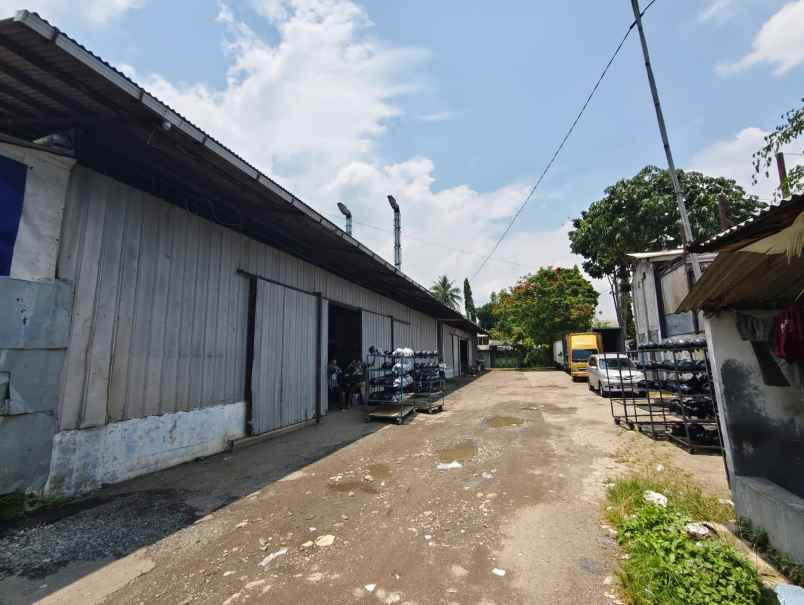 dijual tanah jl raya ciawi gadog puncak