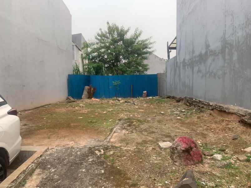 dijual tanah jl wibawa mukti komplek