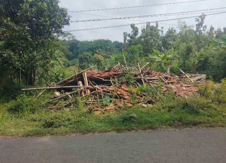 dijual tanah strategis pinggir jalan kabupaten