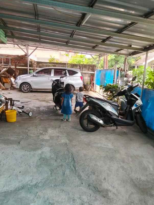 dijual tanah tb simatupang gedong pasar