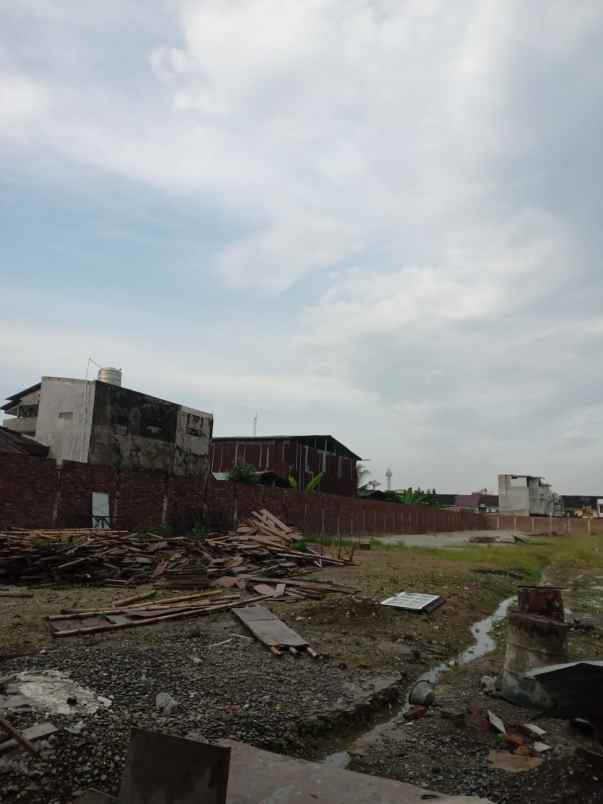 dijual villa jl rajawali kiwi gatot