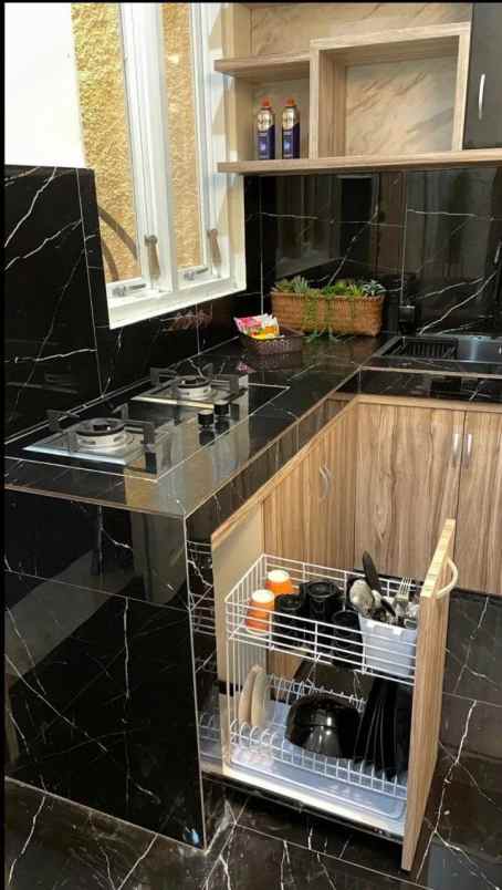 dijual villa mojorejo kota batu