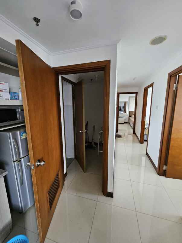 disewakan apartemen waterplace pakuwon indah