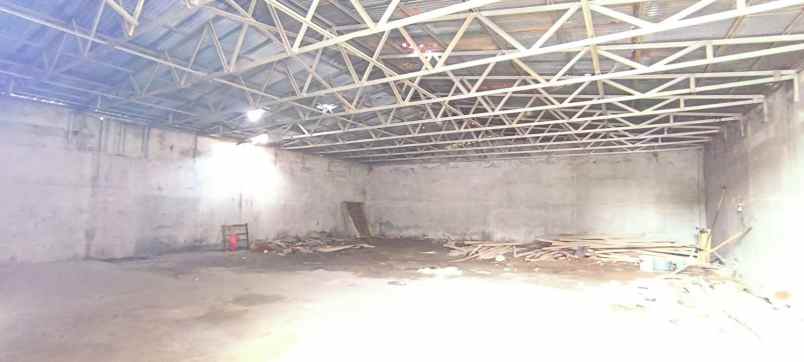 disewakan gudang di medan