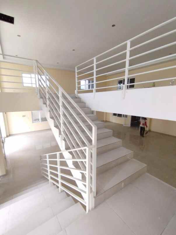 disewakan gudang siap pakai di sleman yogyakarta