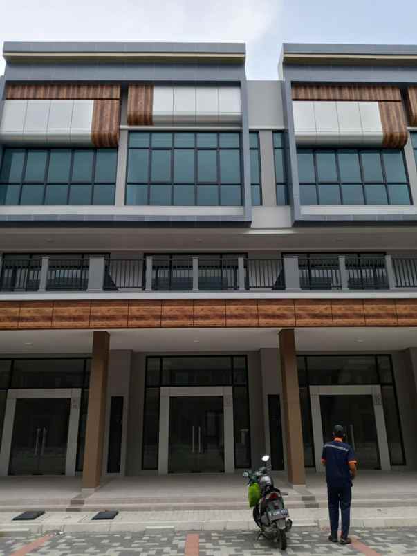 disewakan ruko crystal commercial summarecon bekasi